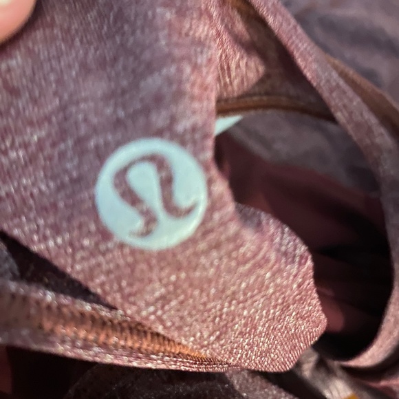 Excellent Condition Lululemon Sports Bra with attached tank with pads 8 - Picture 5 of 5